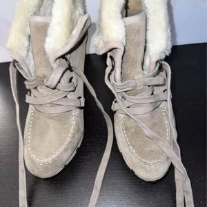 Guess Platform Stiletto Boot - Wood, Tan, size 9M - See pics